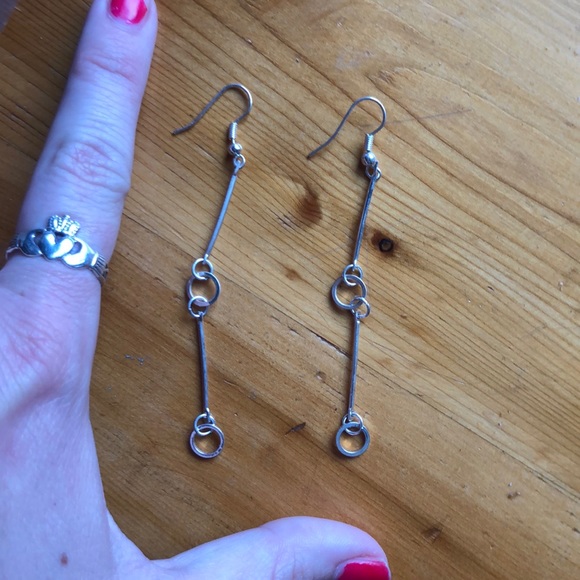 Silver long dangly earrings - Picture 2 of 3